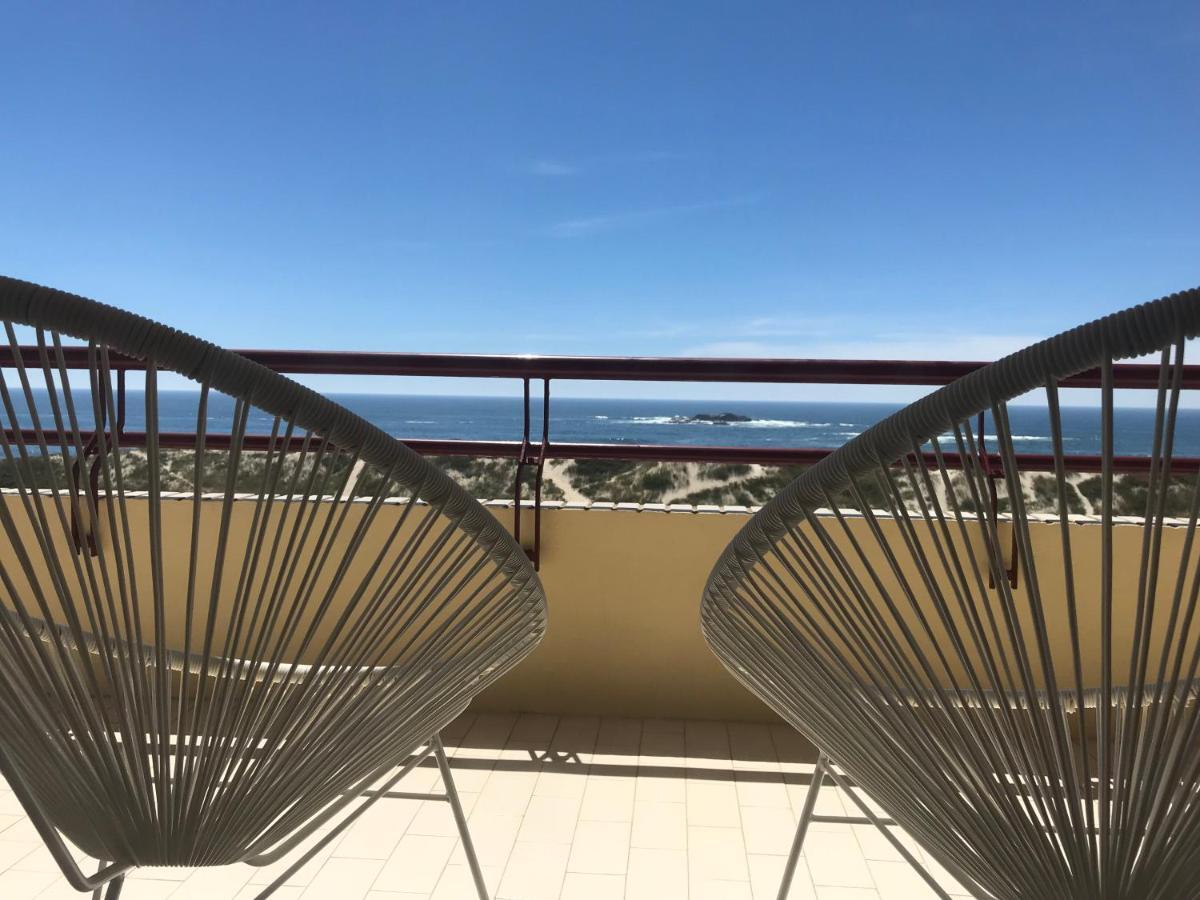 Beachfront Apartment With Swimming Pool Mindelo Kültér fotó